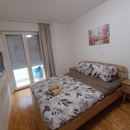 Finesi Apartments 3 Охрид Екстер'єр фото