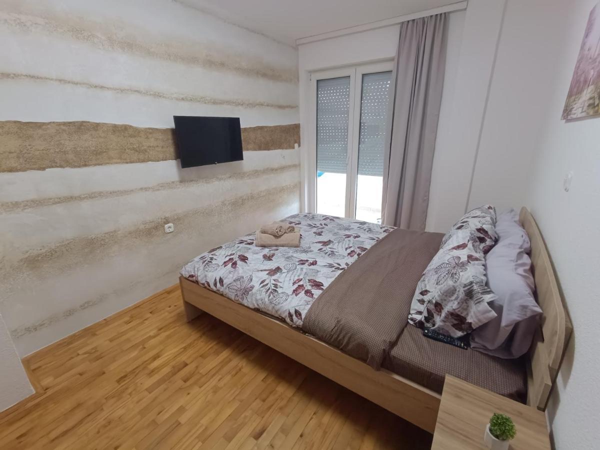Finesi Apartments 3 Охрид Екстер'єр фото